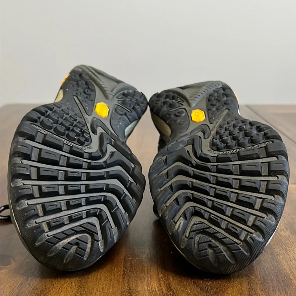 Merrell Women's Gray and Blue Trail Sneakers - Picture 14 of 17